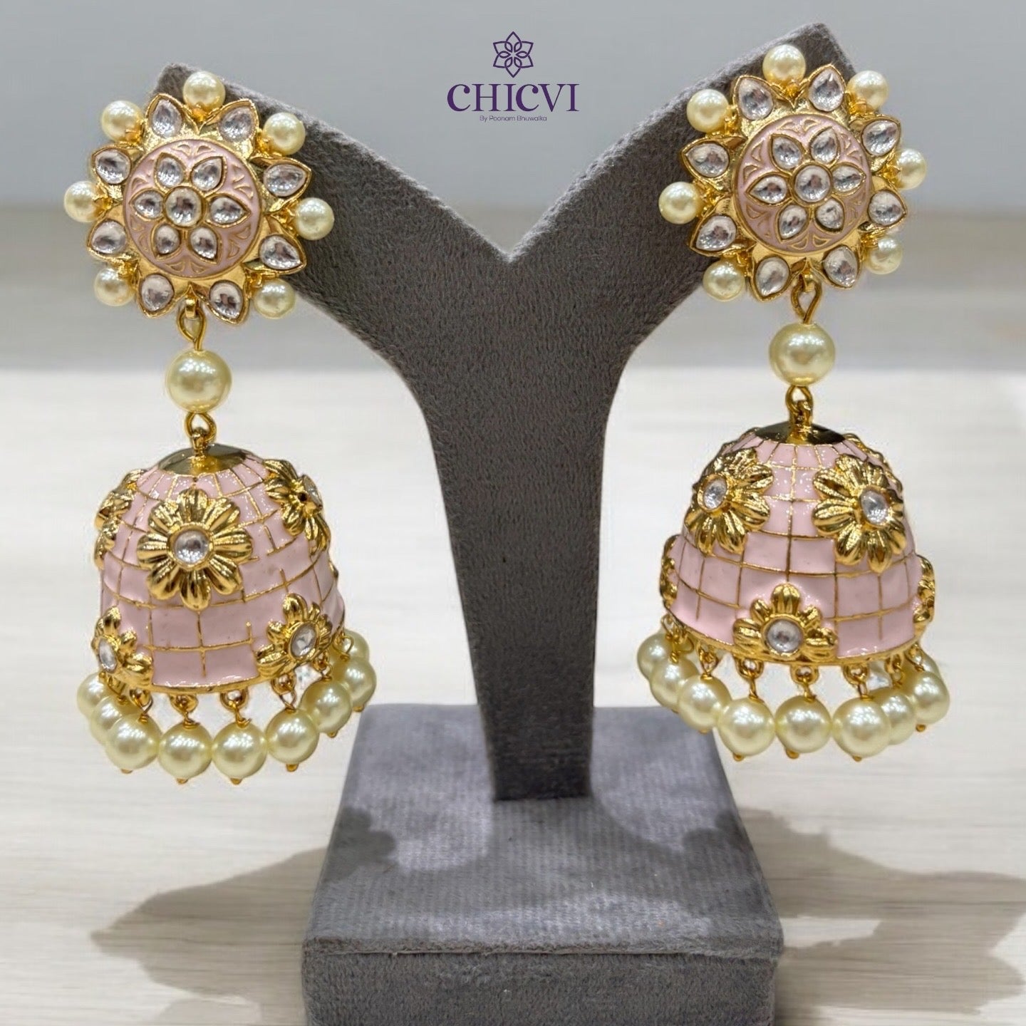 Aadhya Jhumka