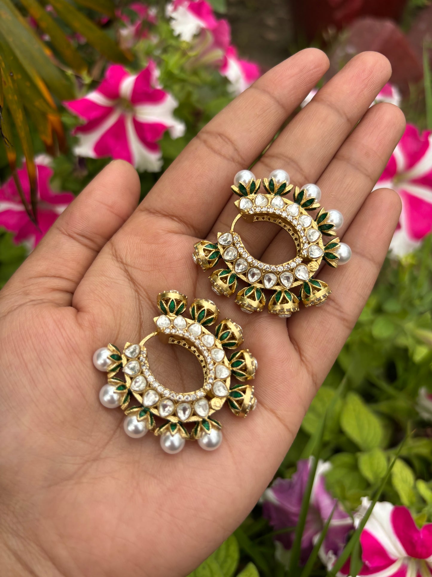 PEARL POLKI SIZA HOOPS