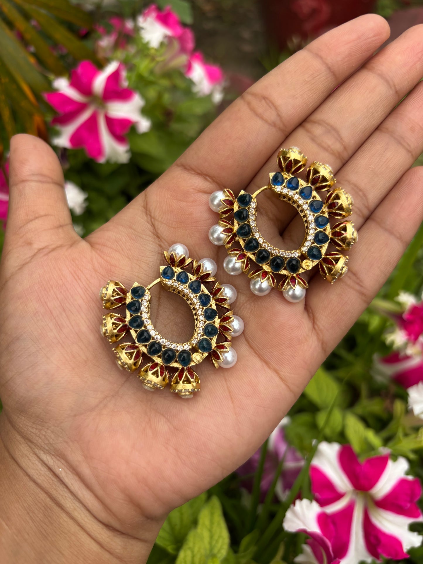 PEARL POLKI SIZA HOOPS