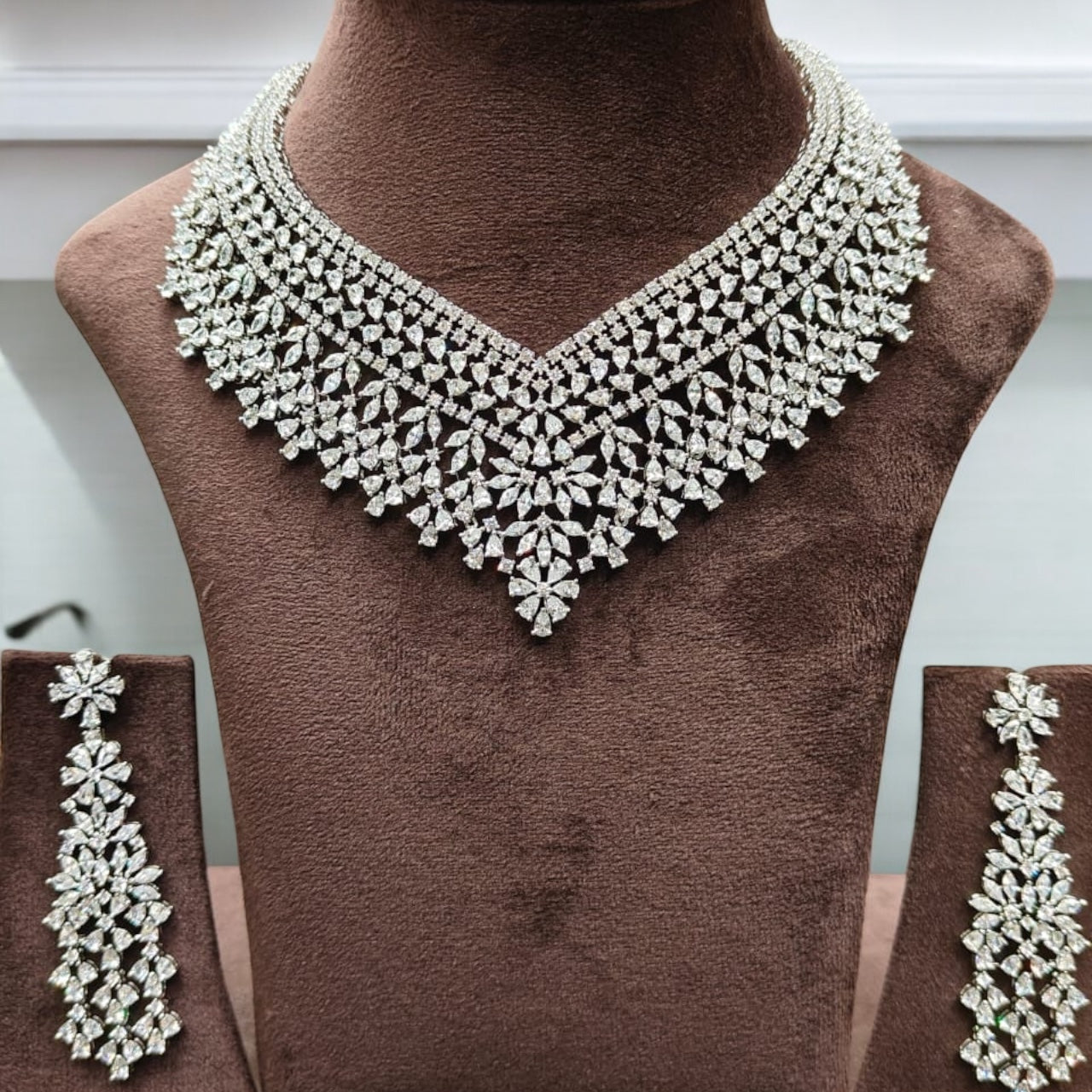 Aaradhya Diamond Necklace