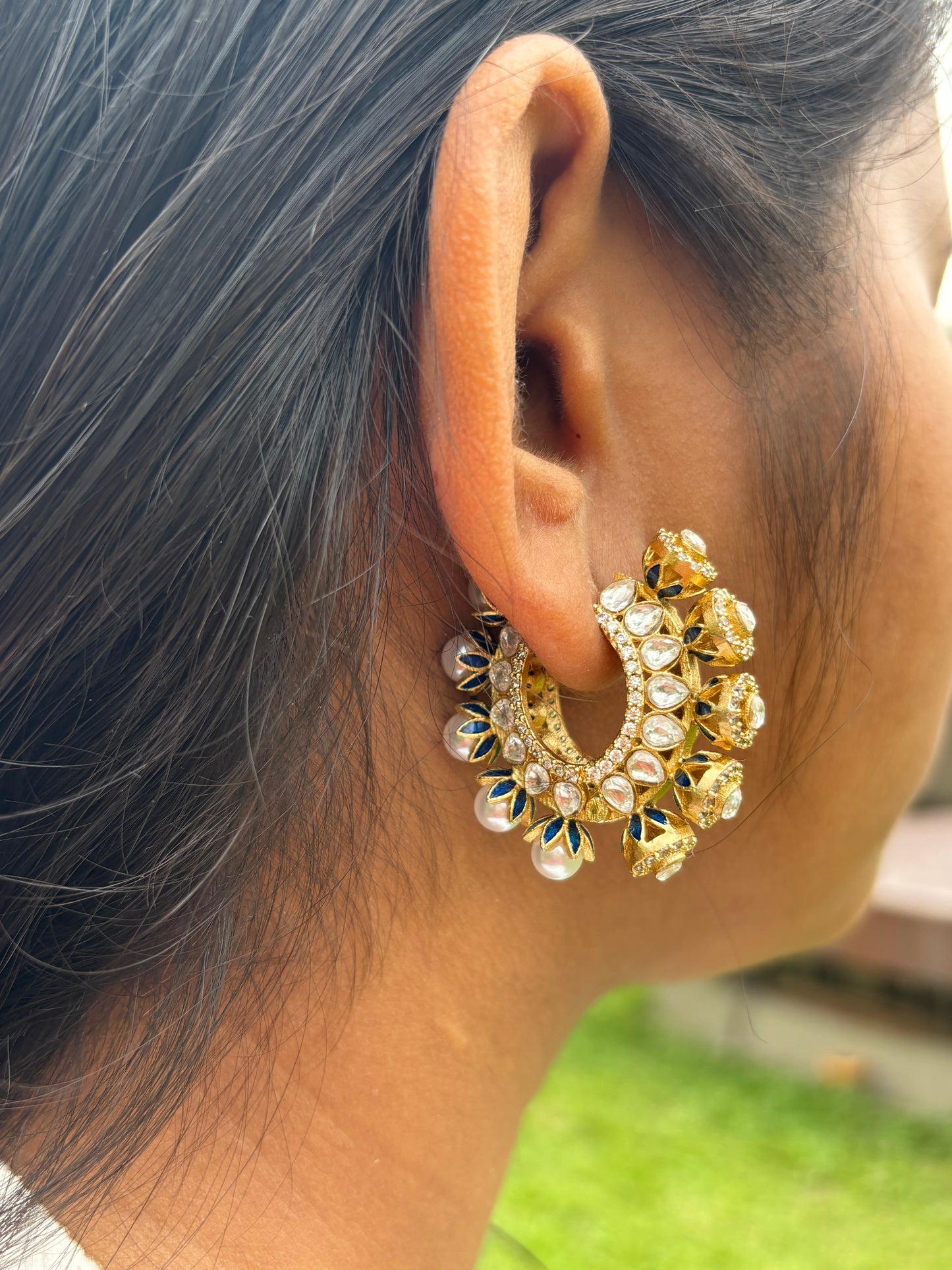 PEARL POLKI SIZA HOOPS