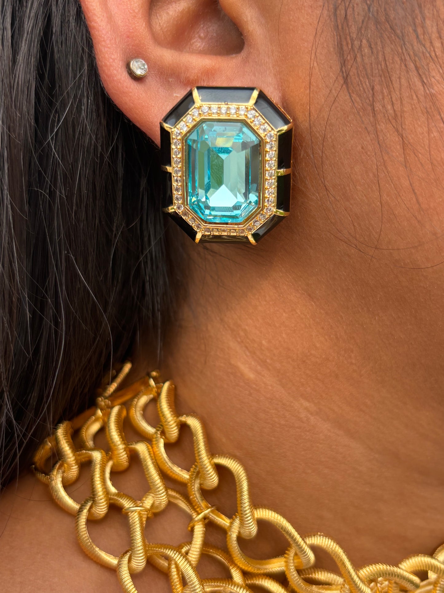 Niharika Swarovski Choker