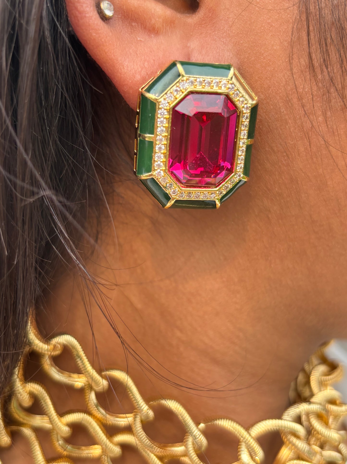 Niharika Swarovski Choker