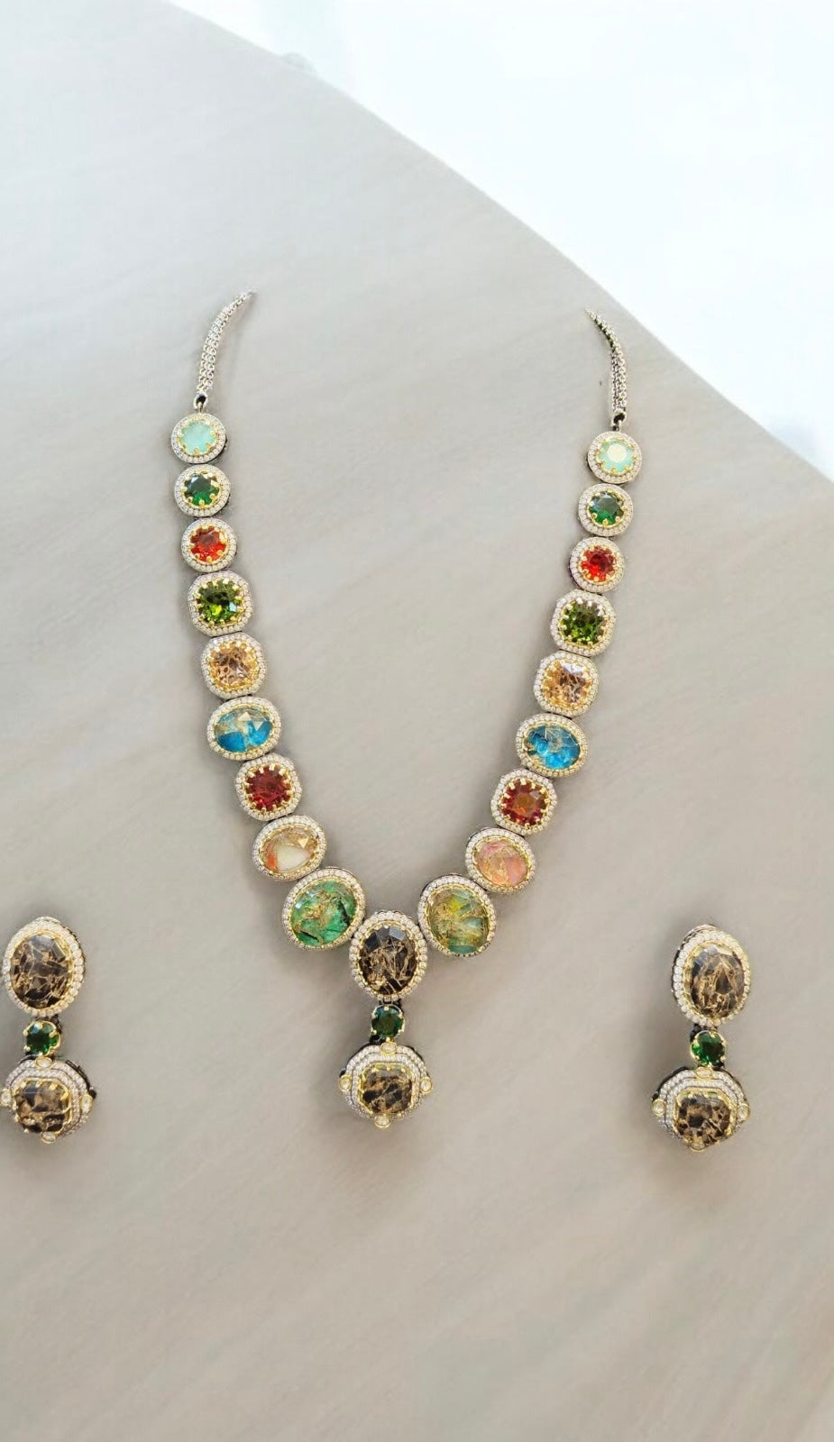 Shikhar Multistone Set