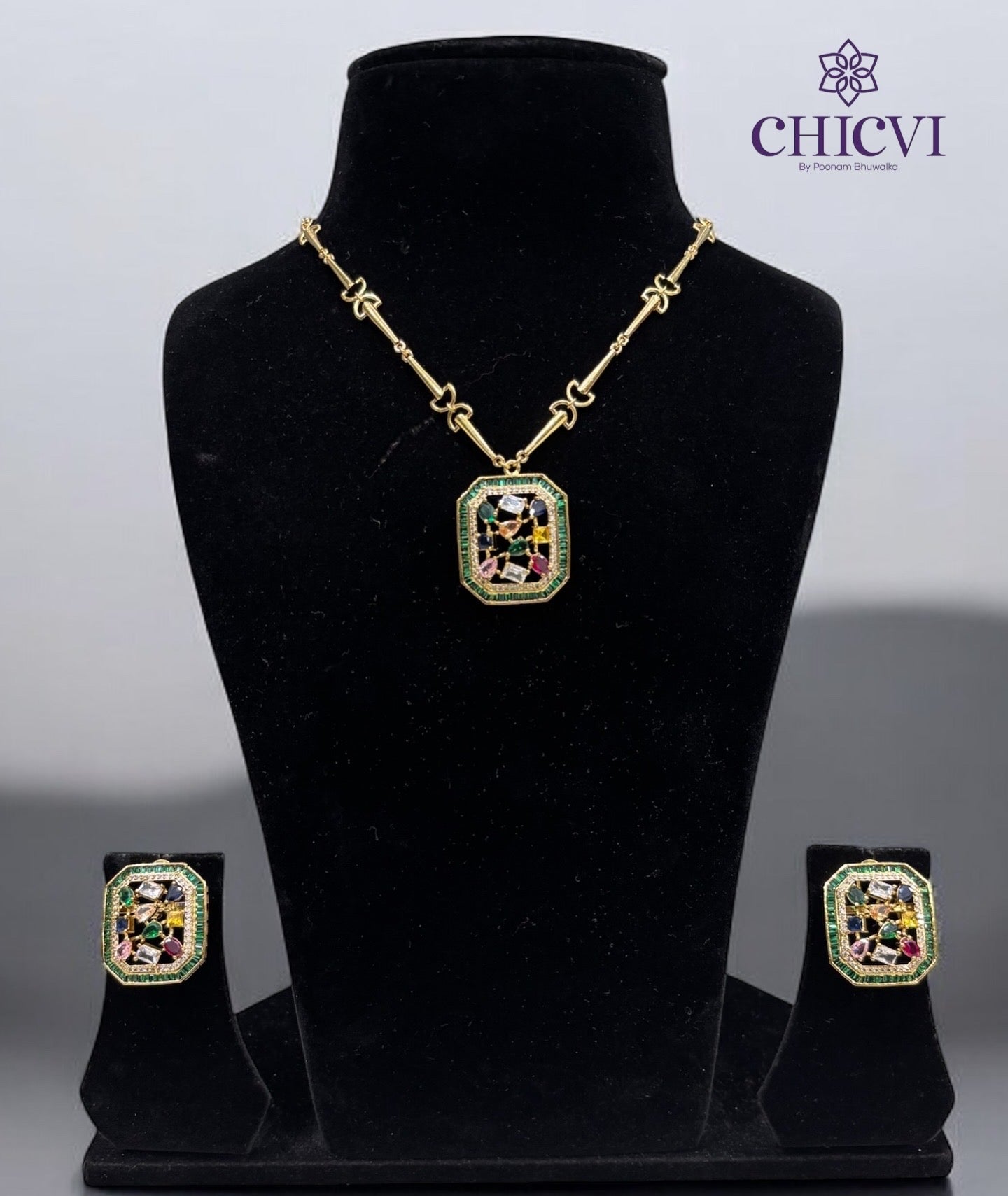 Rangriti Pendant Set