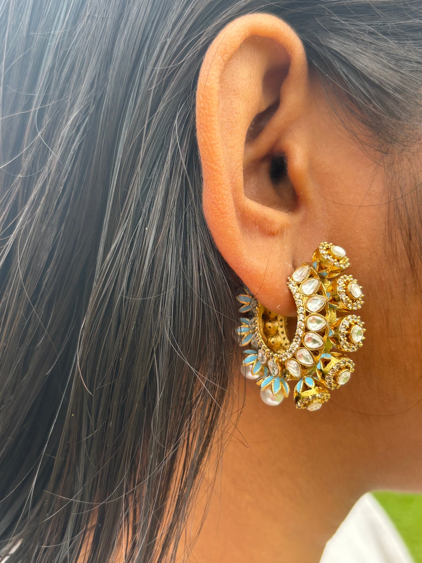 PEARL POLKI SIZA HOOPS