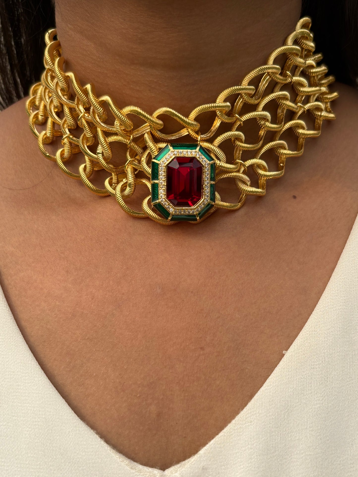Niharika Swarovski Choker