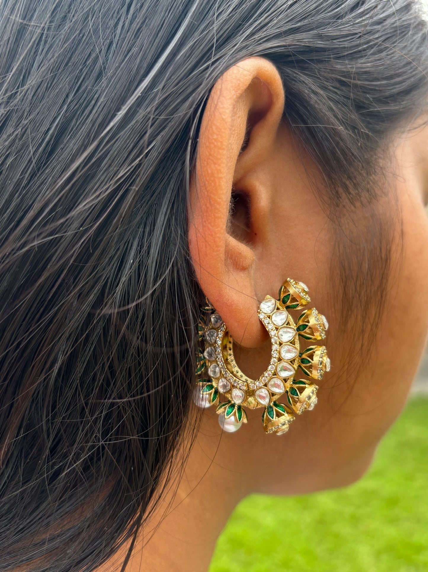 PEARL POLKI SIZA HOOPS