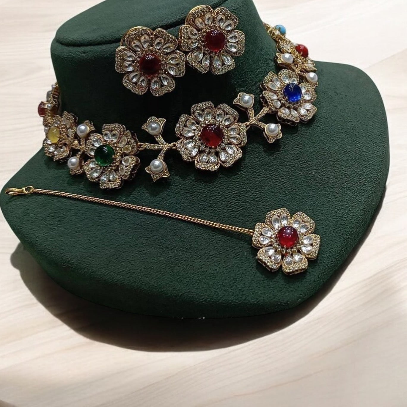Heer Floral Choker