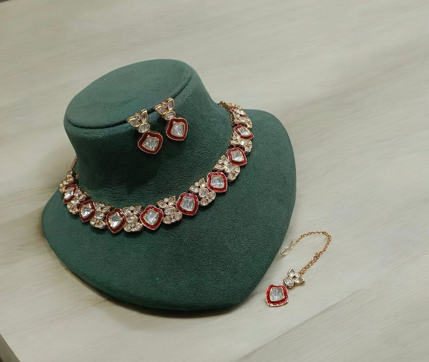 Bhavia Polki Choker