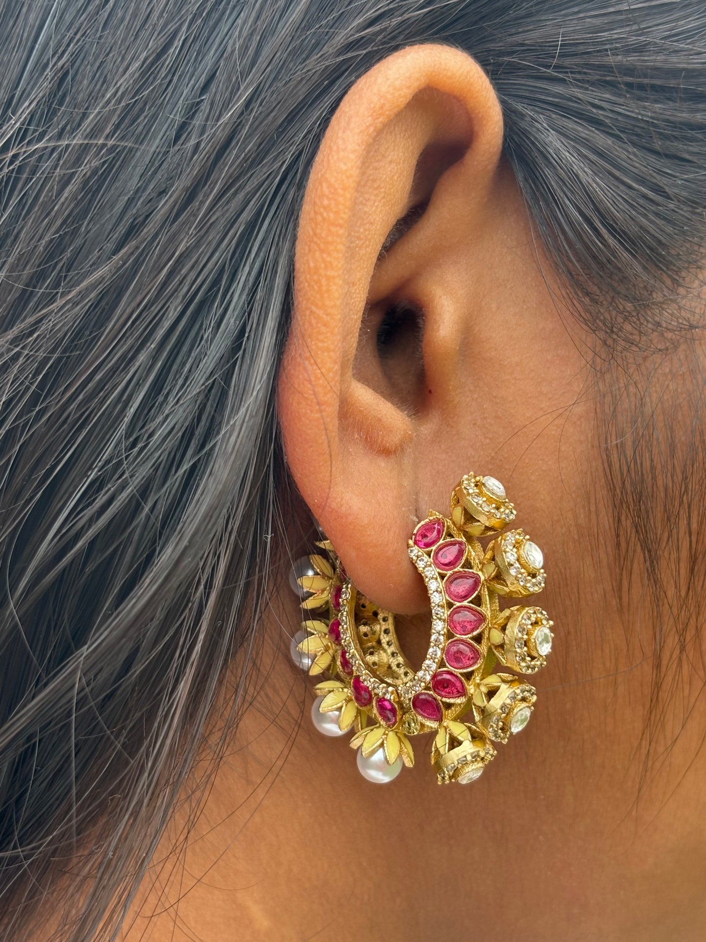 PEARL POLKI SIZA HOOPS