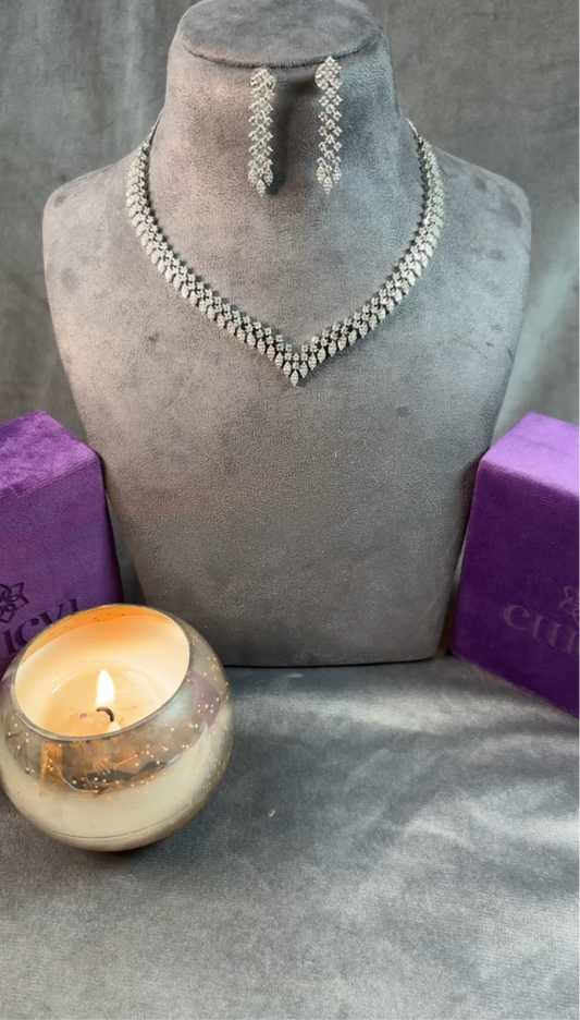 Nisha Diamond Necklace