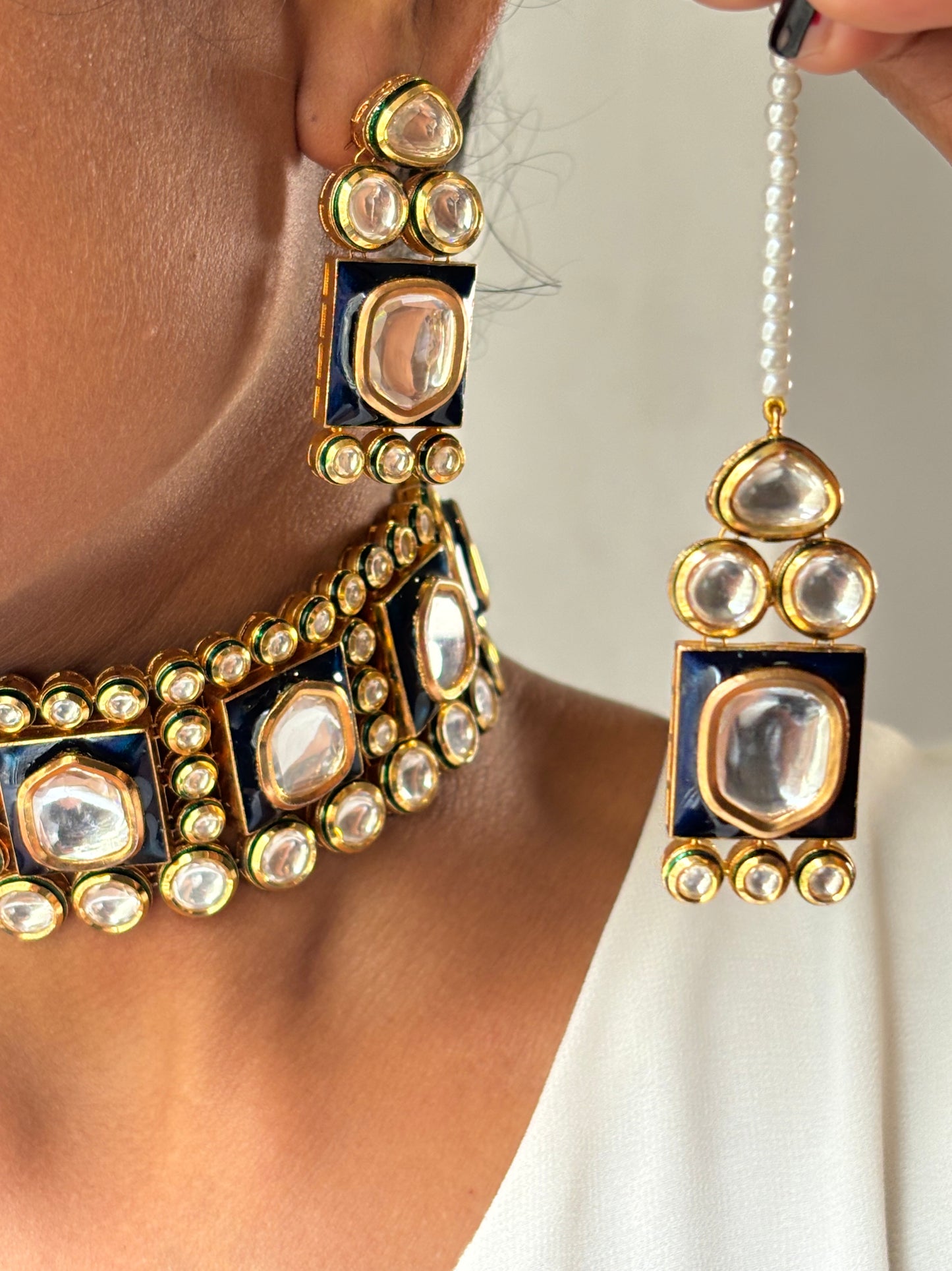 Neer Polki Choker