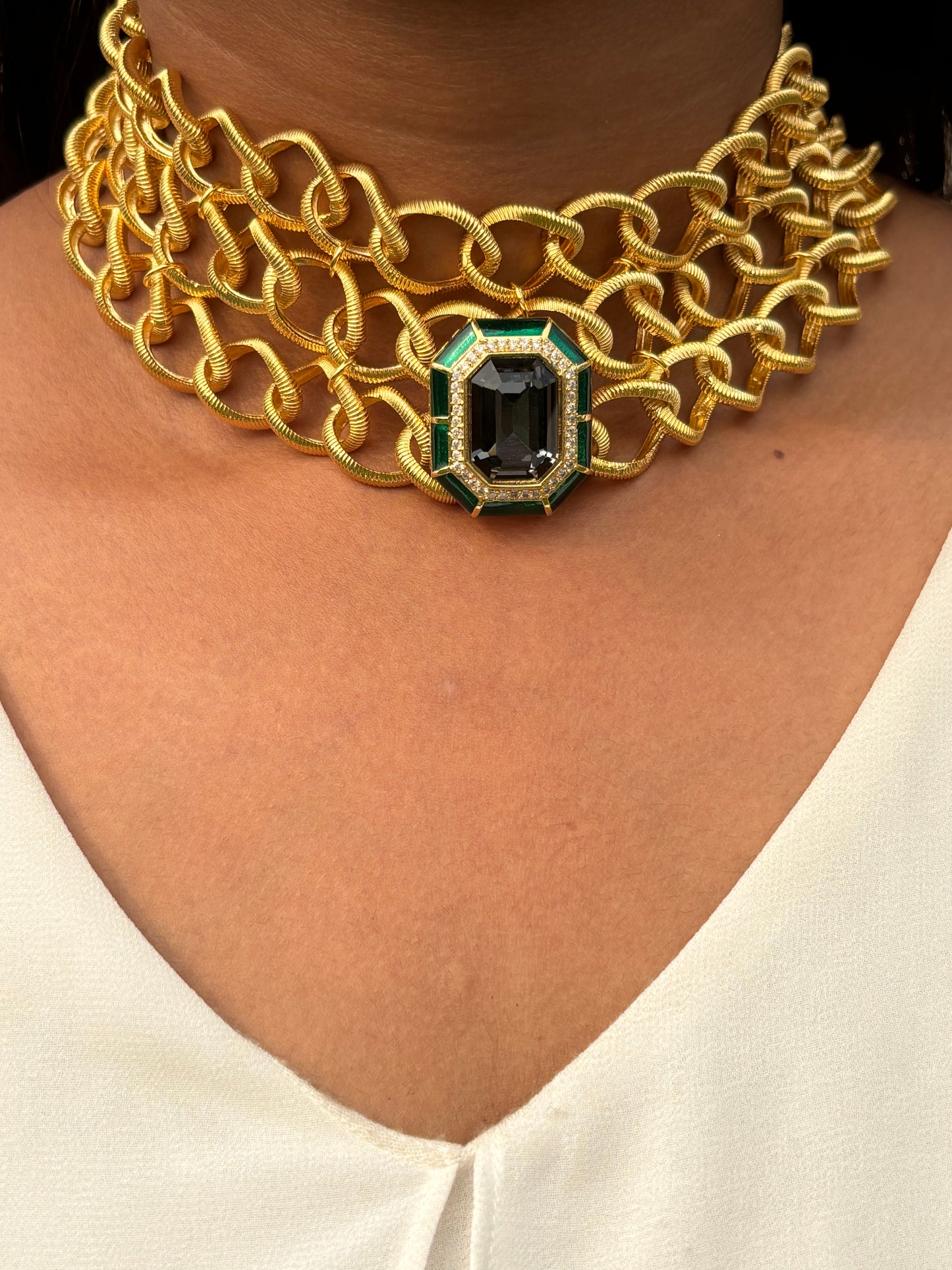 Niharika Swarovski Choker