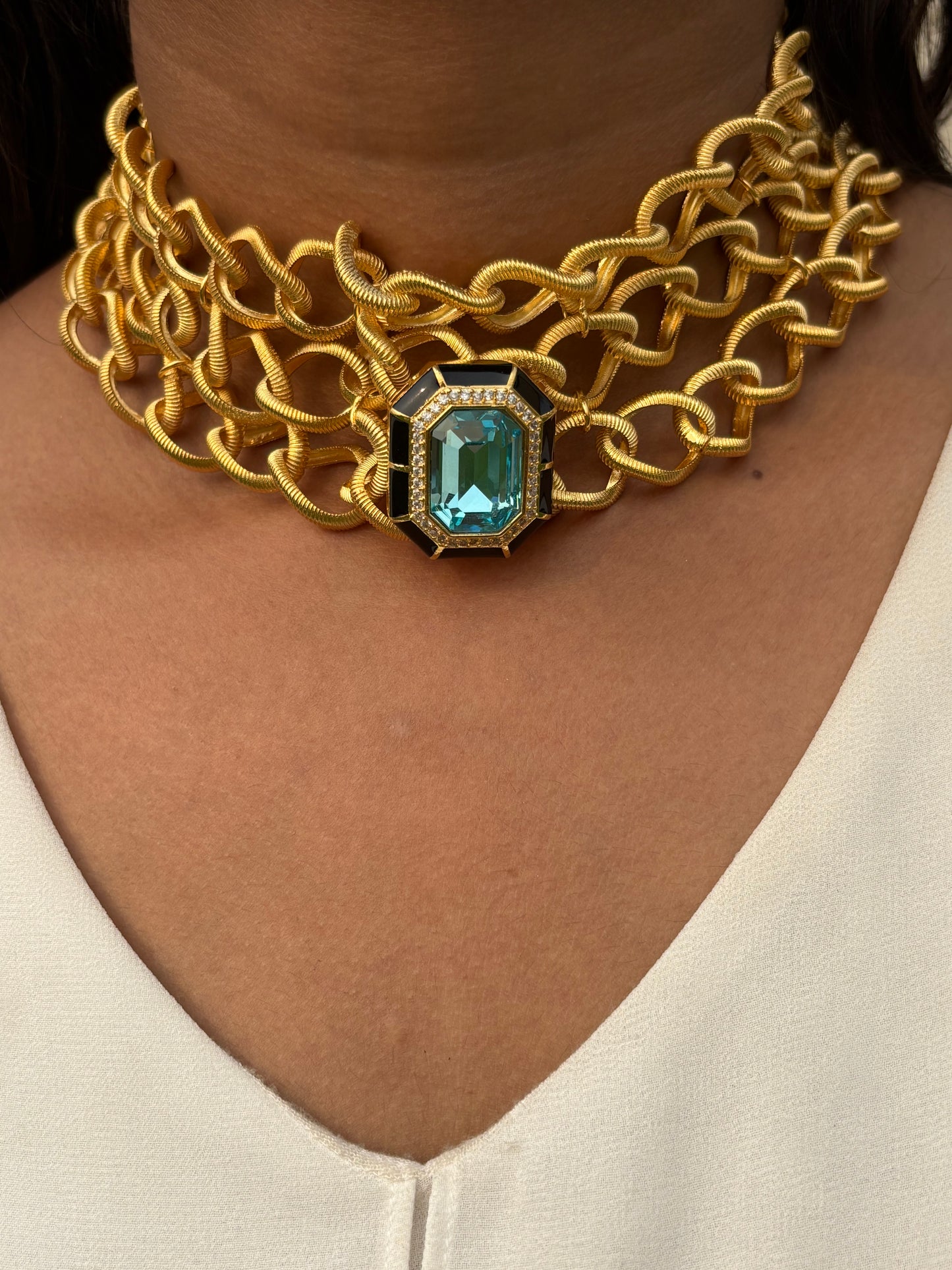 Niharika Swarovski Choker