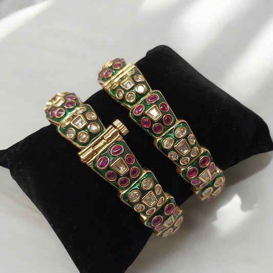 Priyanka Kundan Bangle