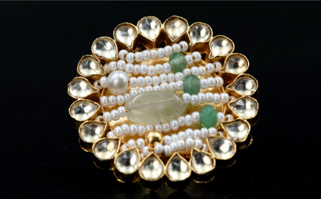 Harshita Kundan Ring