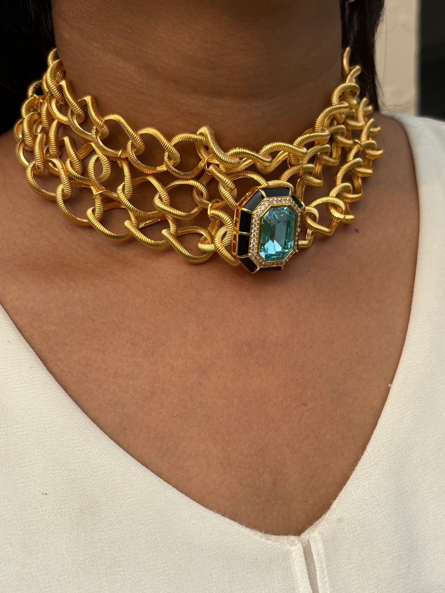 Niharika Swarovski Choker