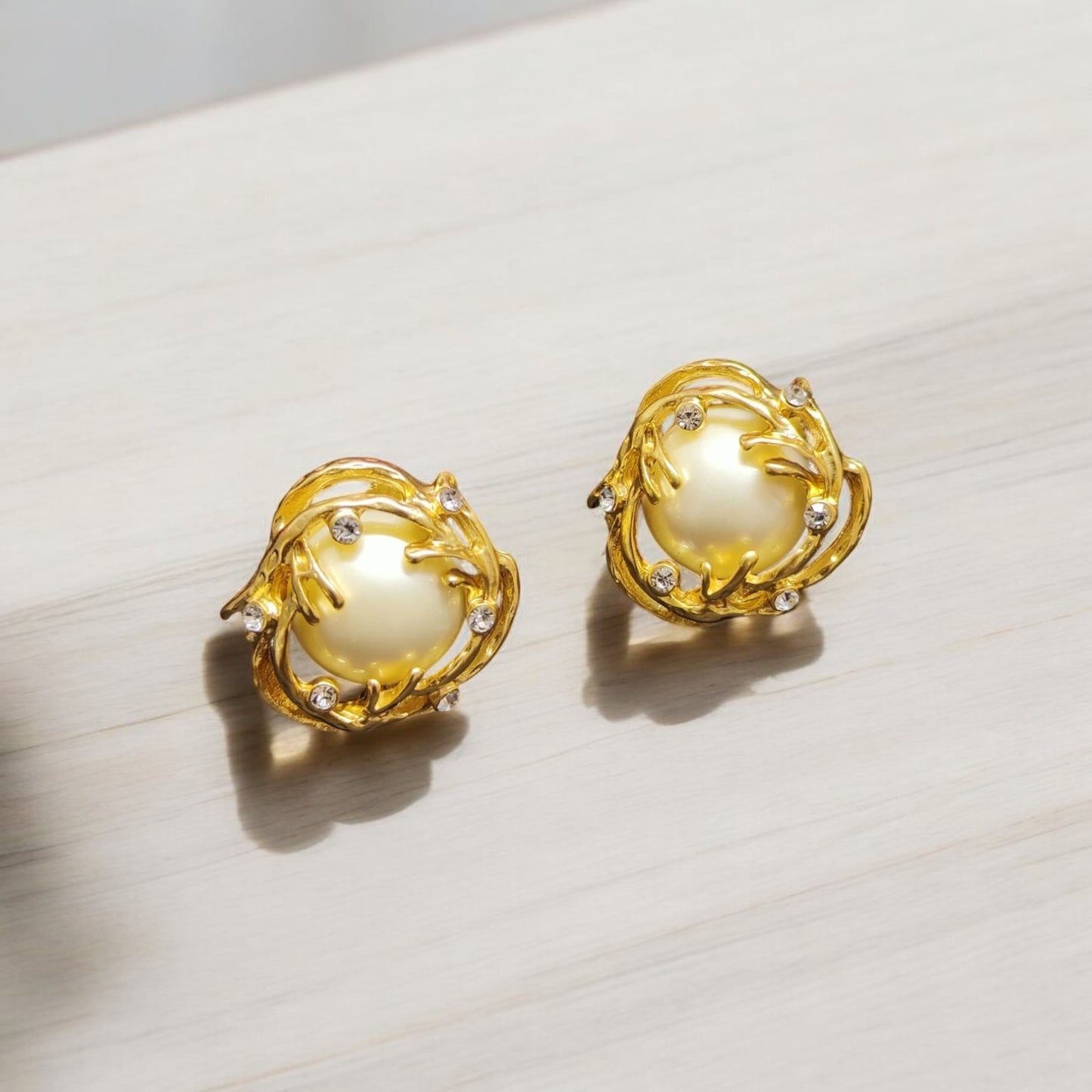 Golden Halo Pearl Earrings