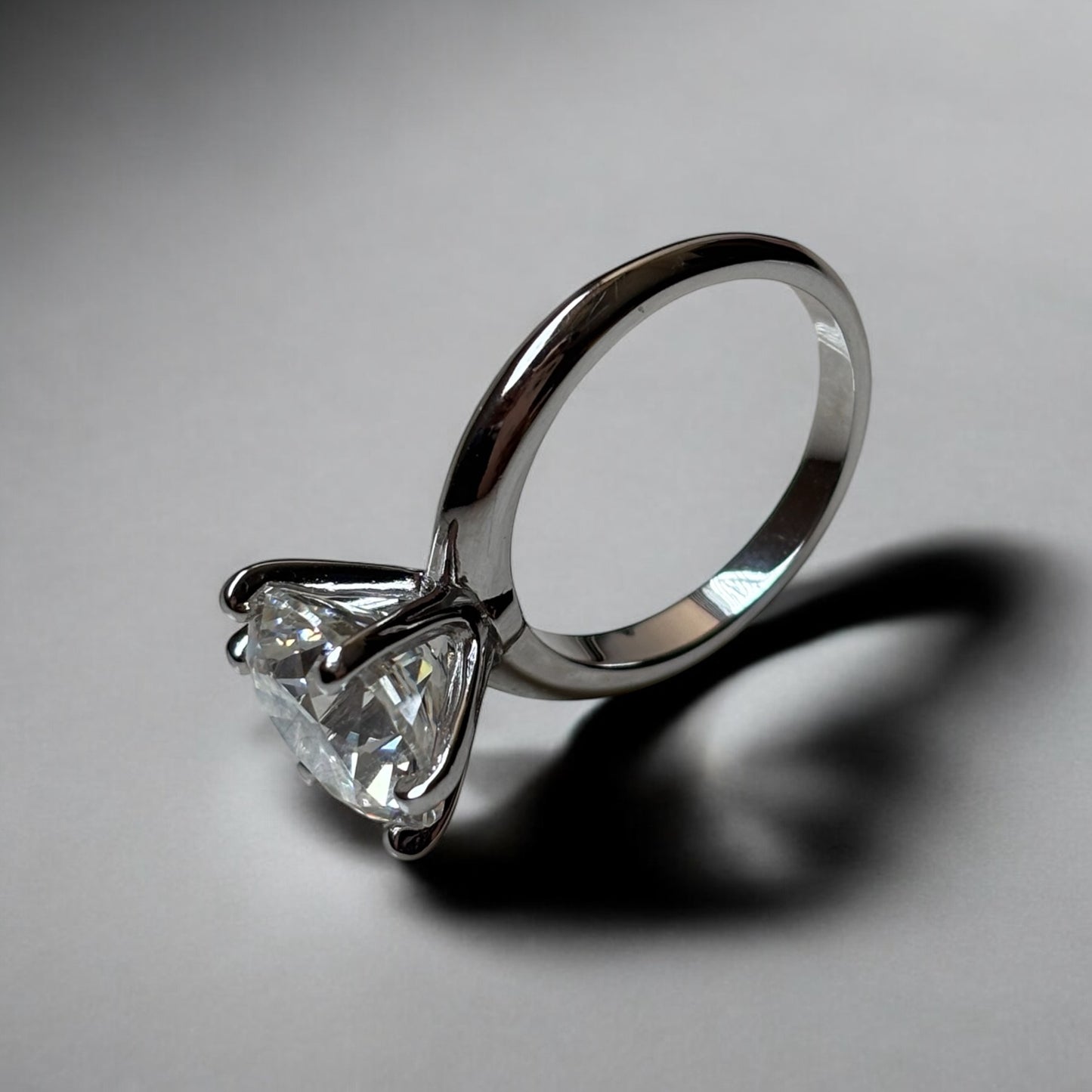 10CT Solitaire Pure Silver Ring