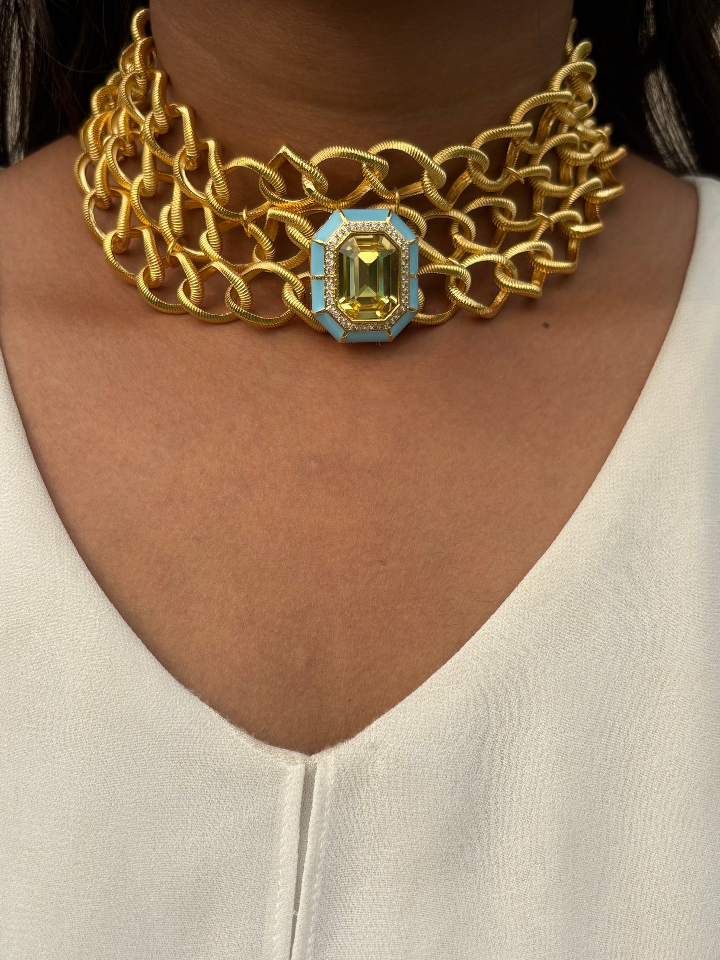 Niharika Swarovski Choker