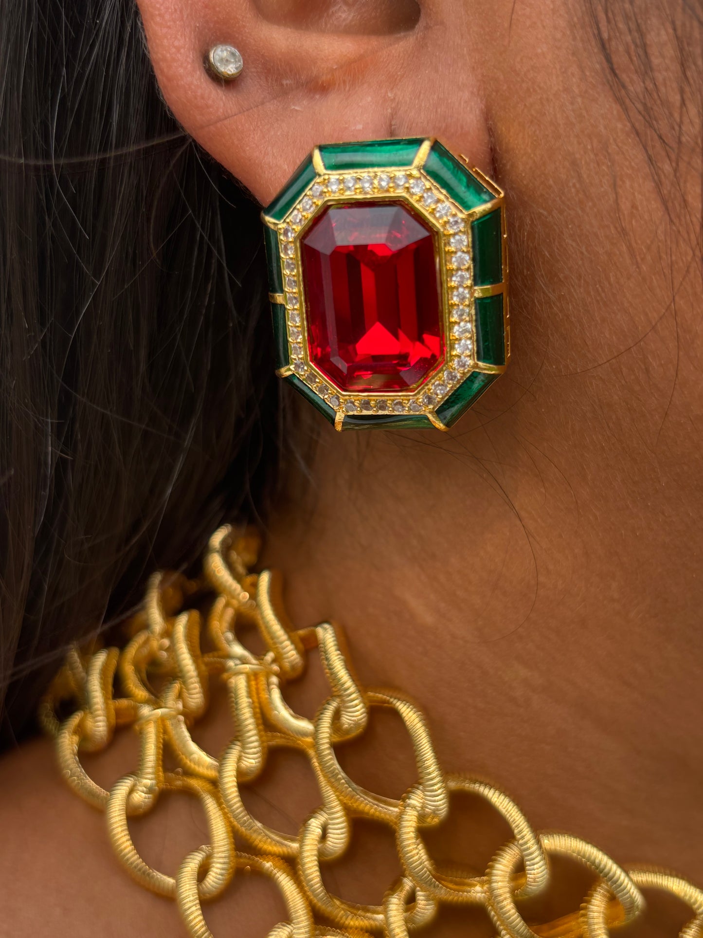 Niharika Swarovski Choker