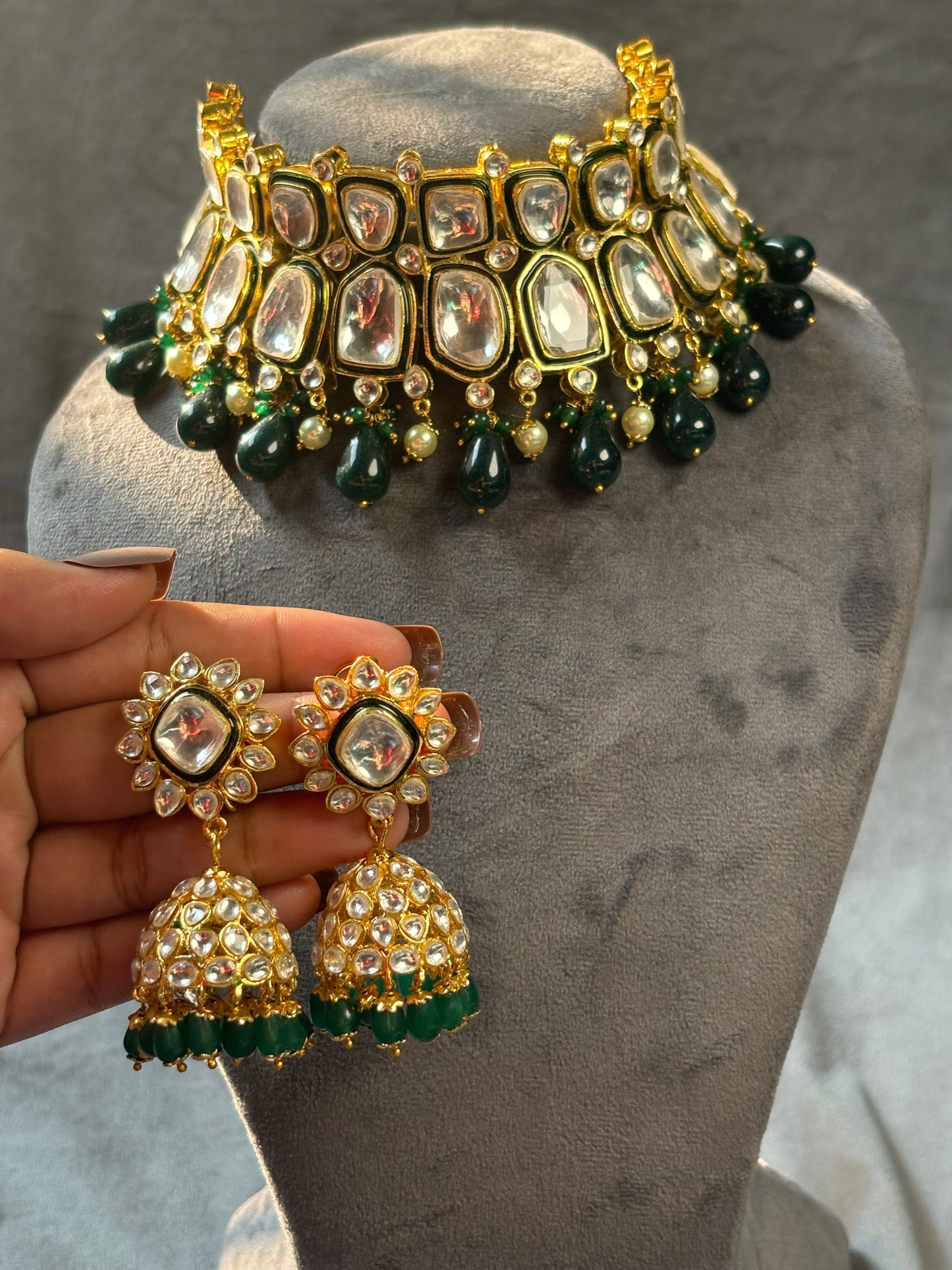 Radhika polki choker