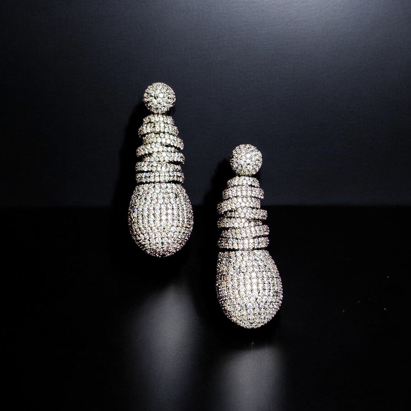 Adhya Chunky Earrings
