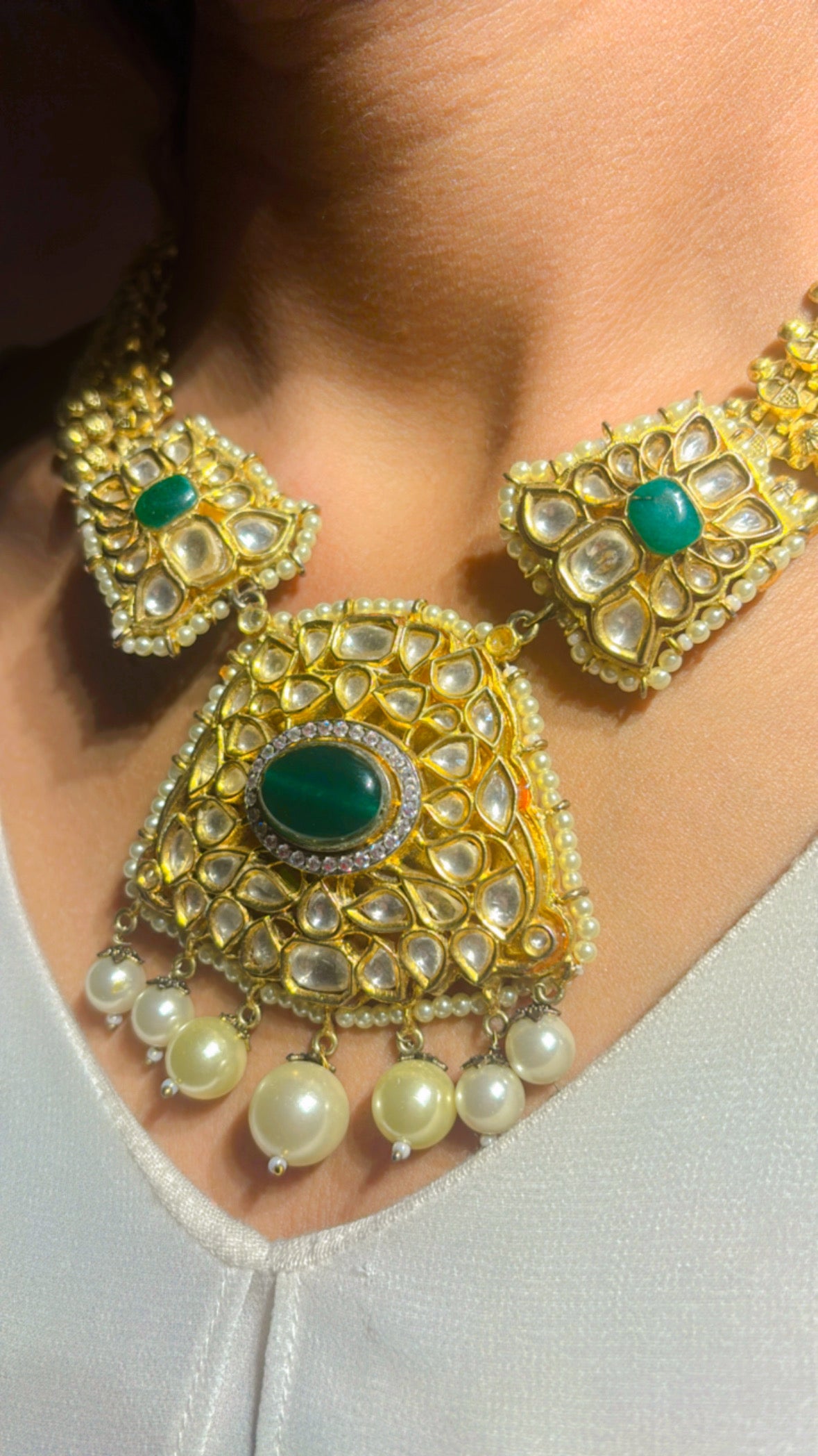 Aarna Kundan Necklace