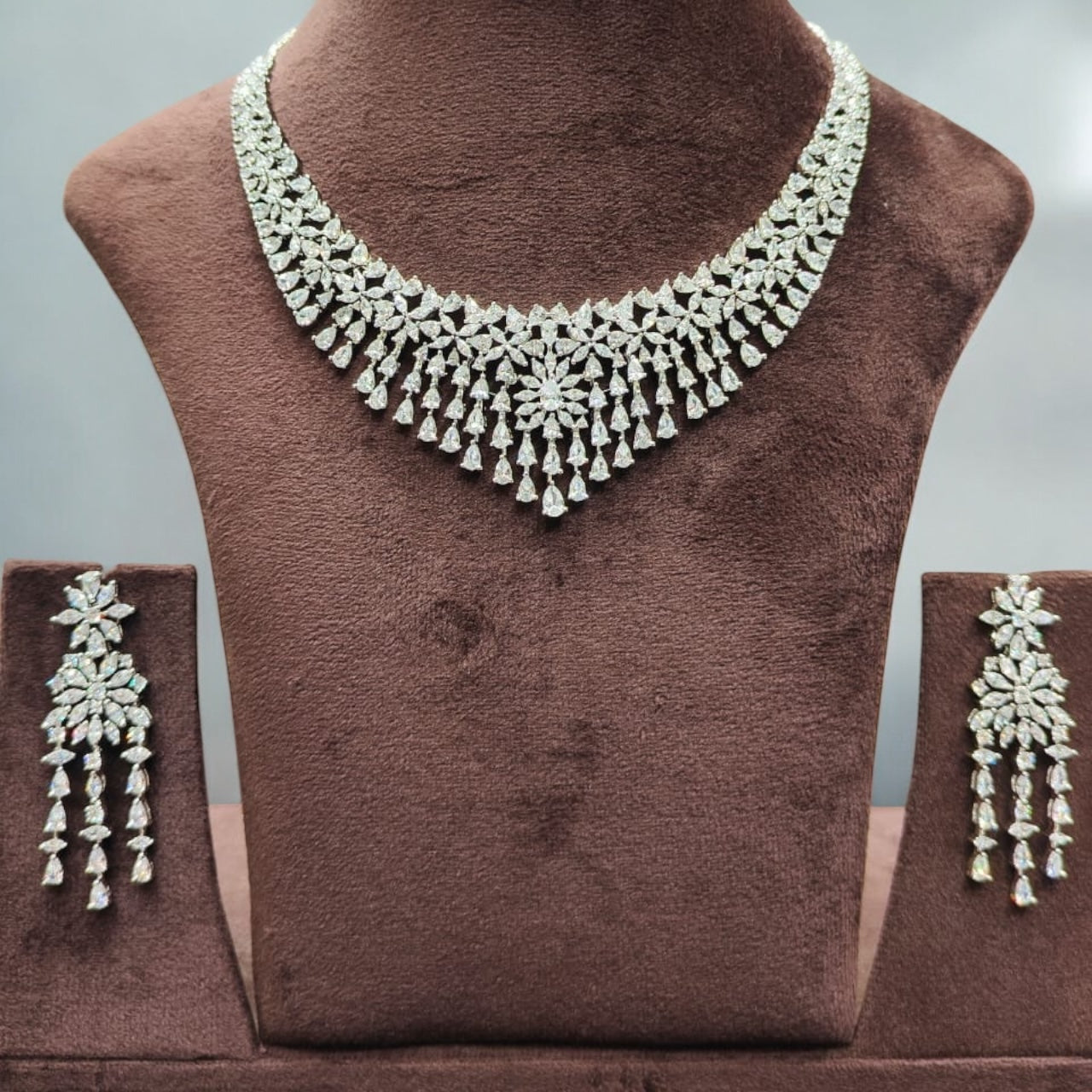 Eesha Diamond Necklace