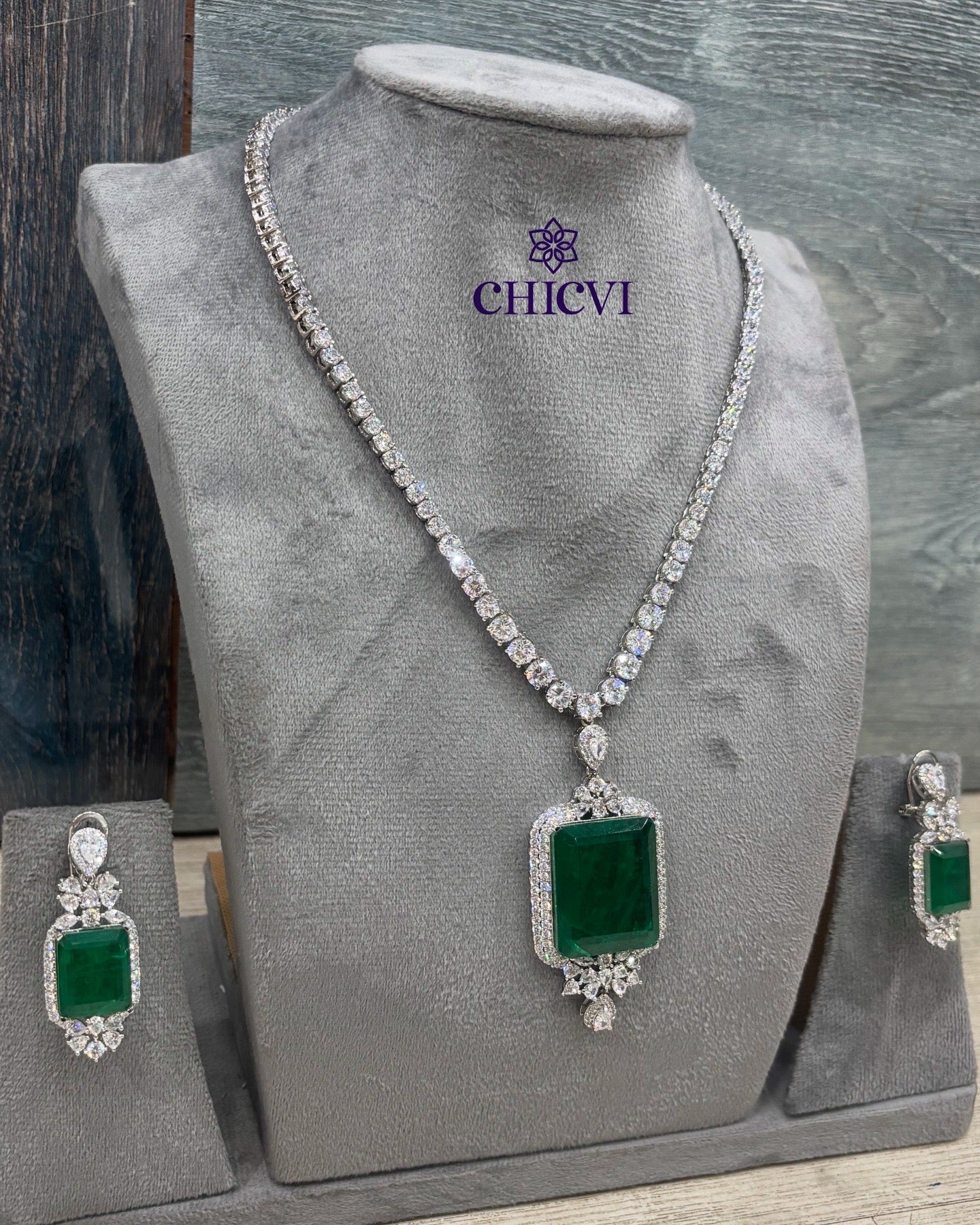 Savitri Emerald Necklace
