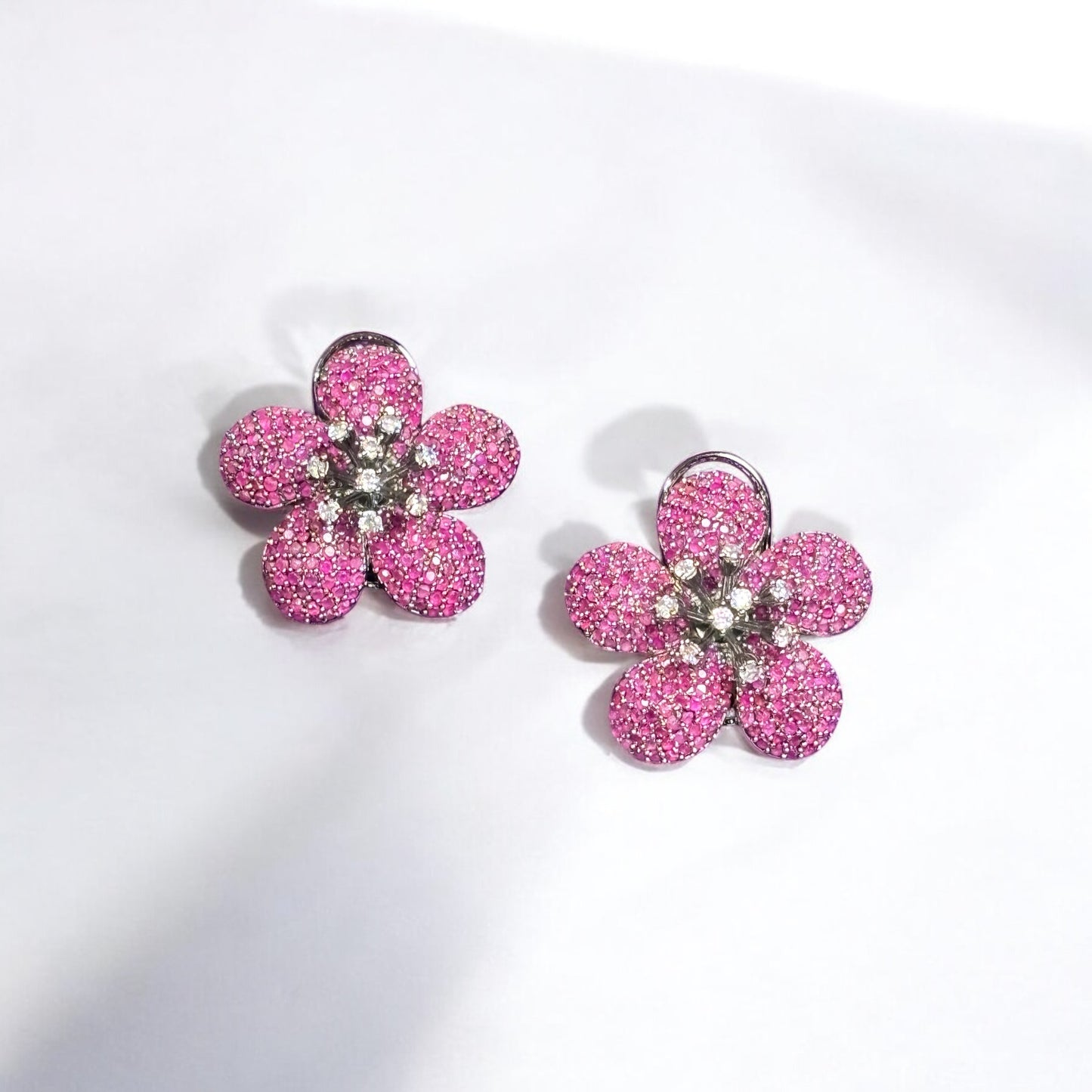 Lyla Floral Earrings