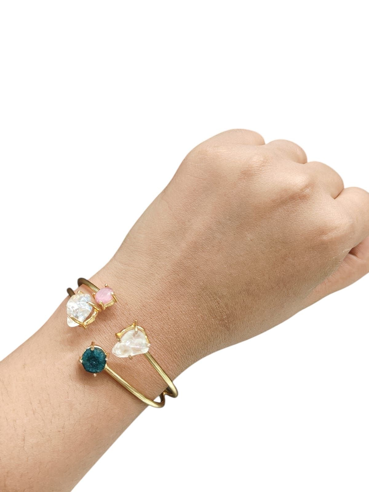 Kashvi Cuff Bracelet