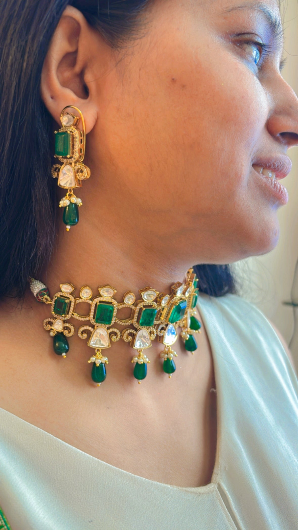 Shikha Emerald Choker