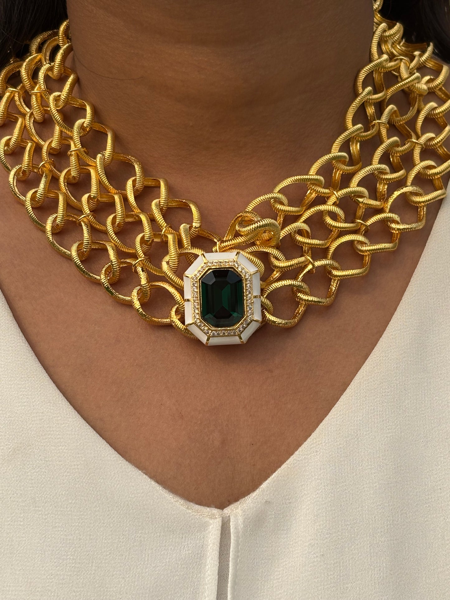 Niharika Swarovski Choker