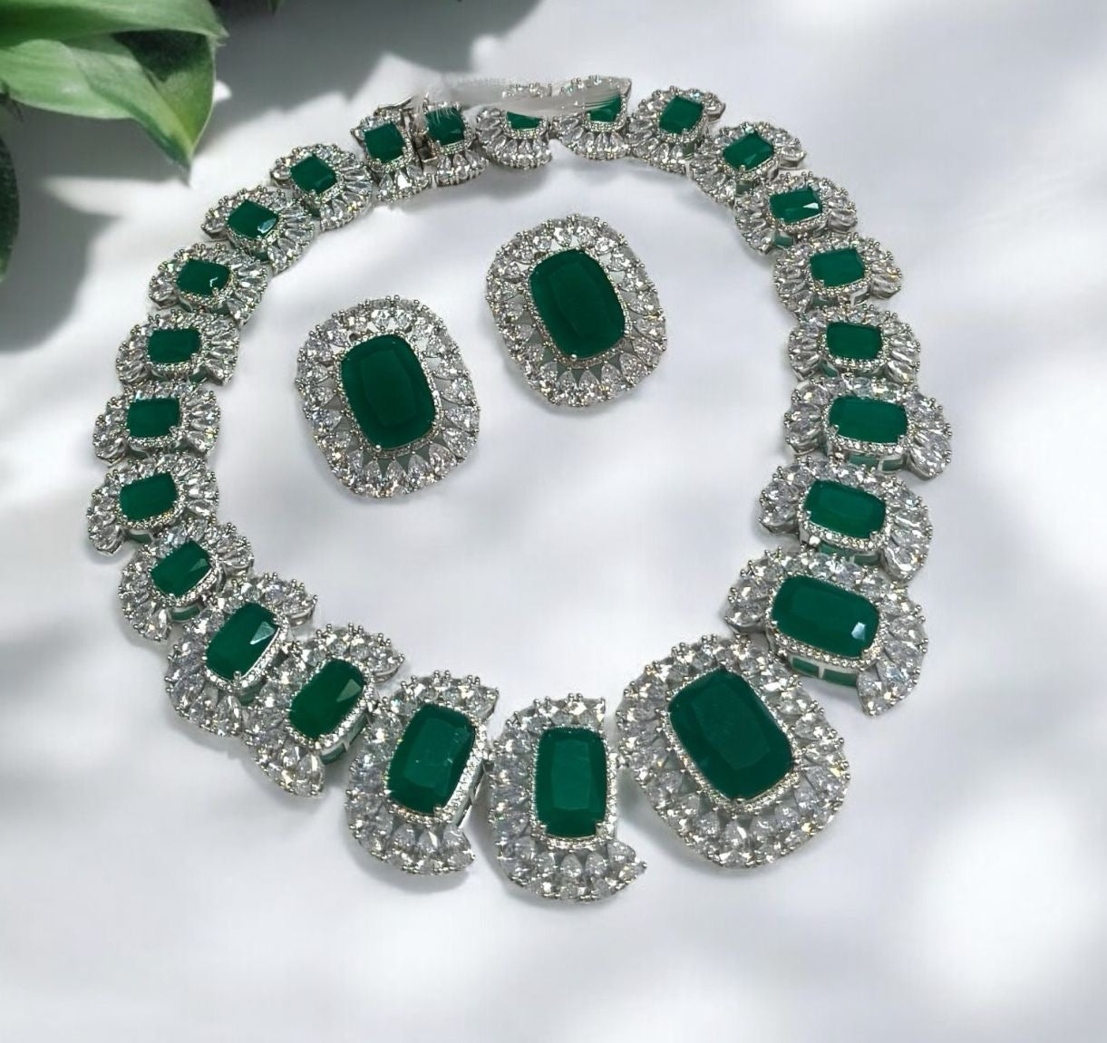 emerald necklace set